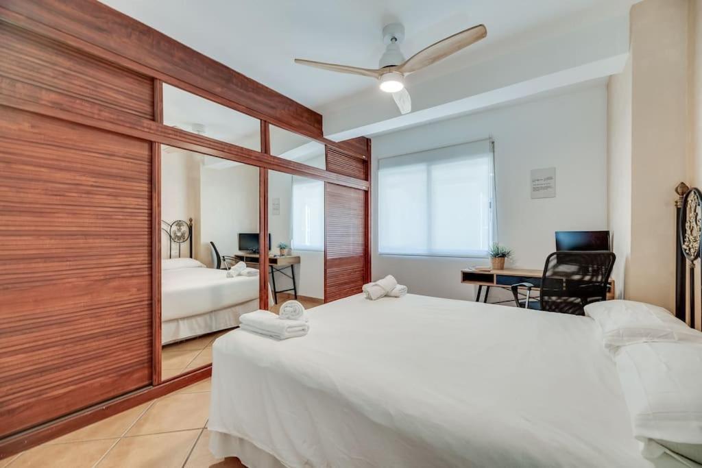 Encantador Apartamento Cerca Del Mar Malaga Exterior photo