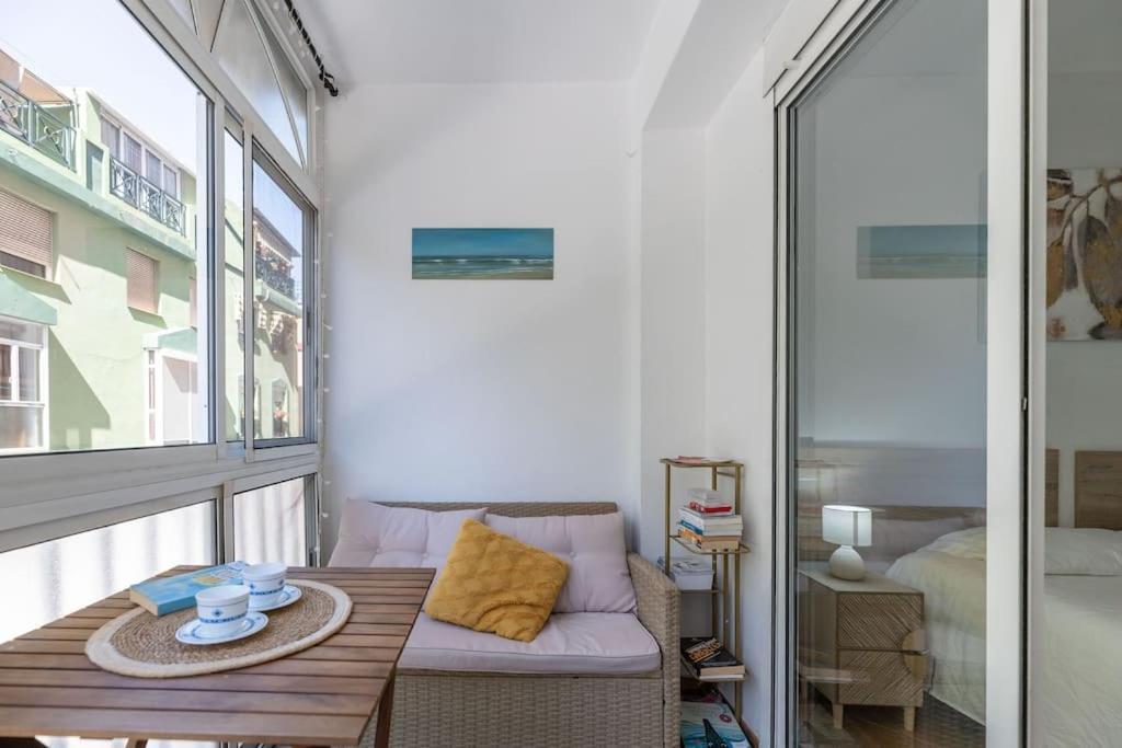 Encantador Apartamento Cerca Del Mar Malaga Exterior photo